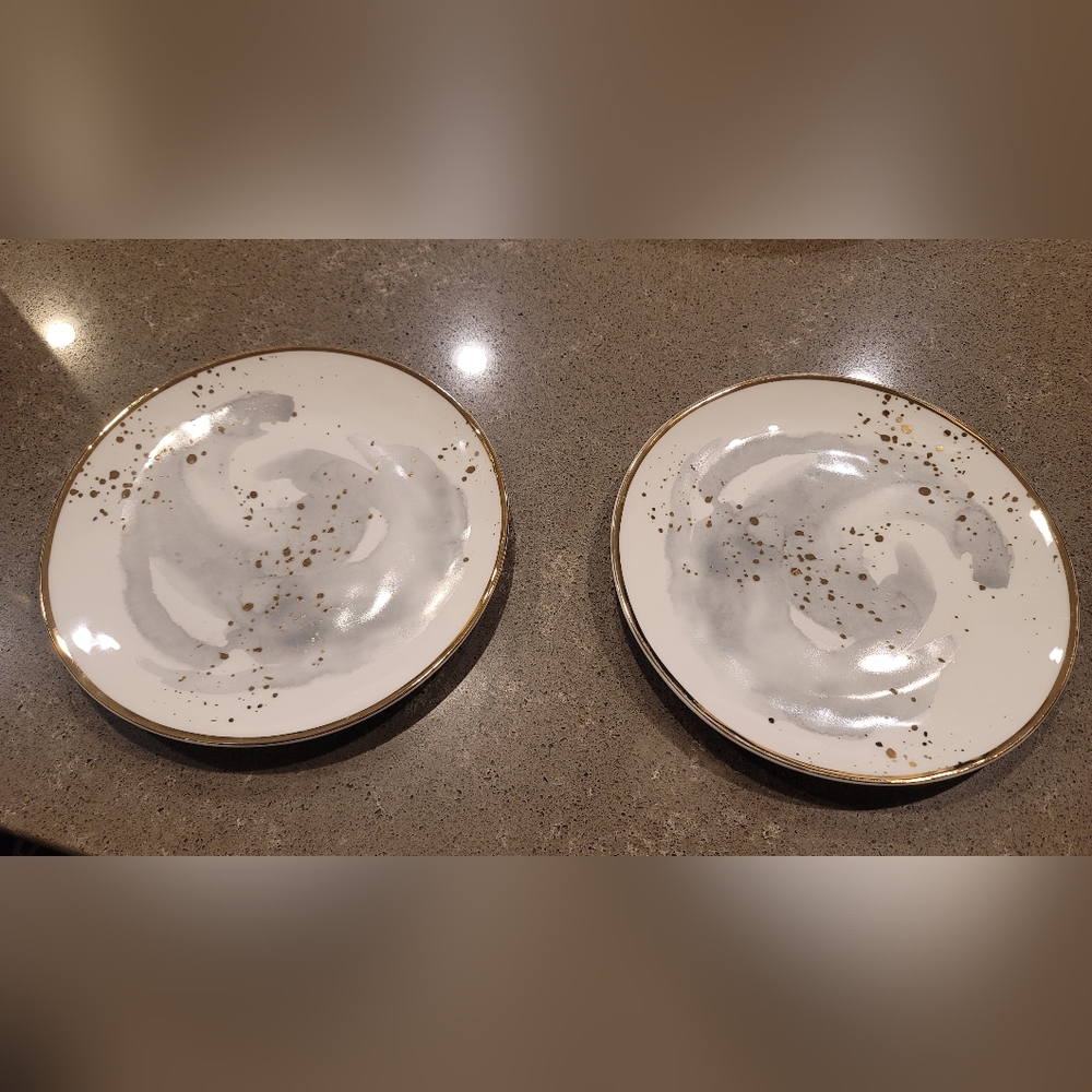 2 Olivia & Oliver Harper Gold Splatter Salad Plates
